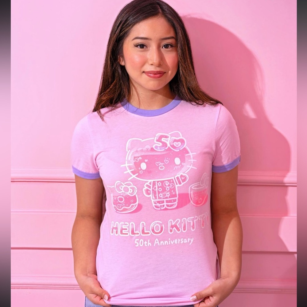 Hello Kitty Cafe Pink Shirt XL